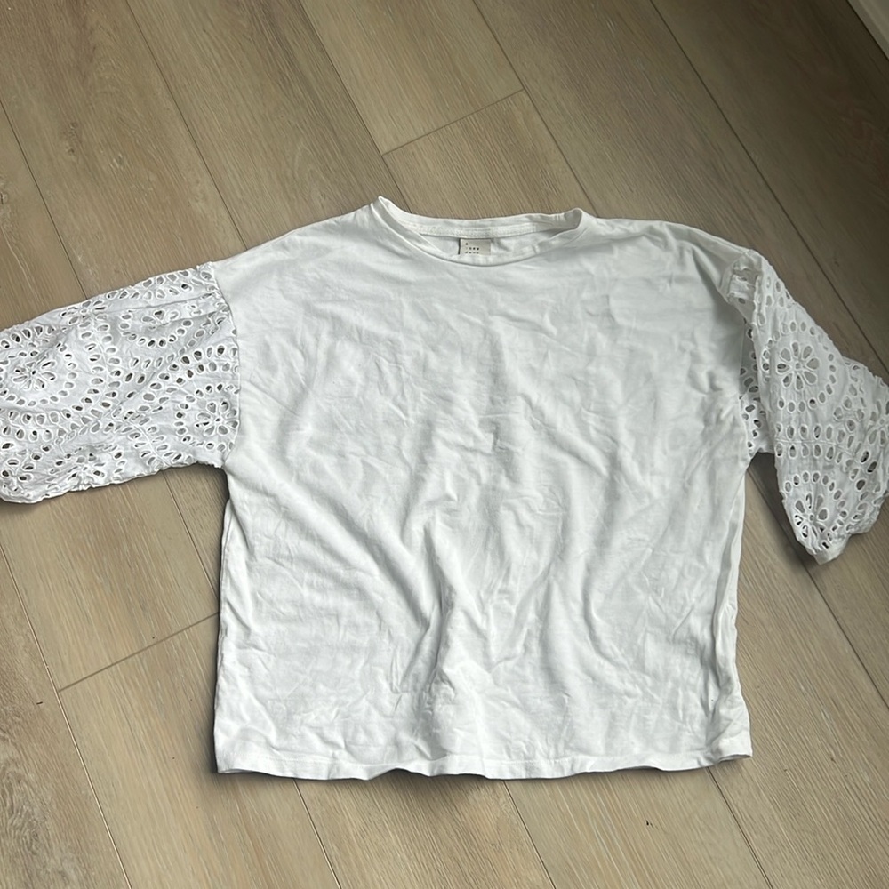 White Eyelet Sleeves Top - XL